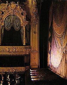 Mariinsky Original Tsars Box