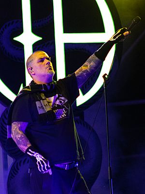 Phil Anselmo Mexico (cropped).jpg