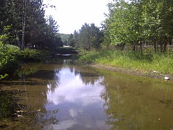 Rivière-Propre-Lac-aux-Sables-Début-11 août 2013.jpg