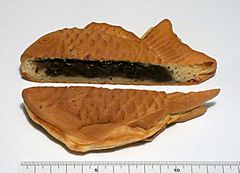 Taiyaki - cut section