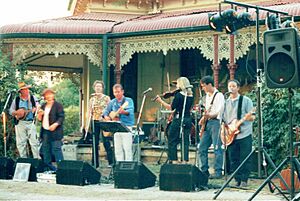 Berrigan Bushdrovers 2004