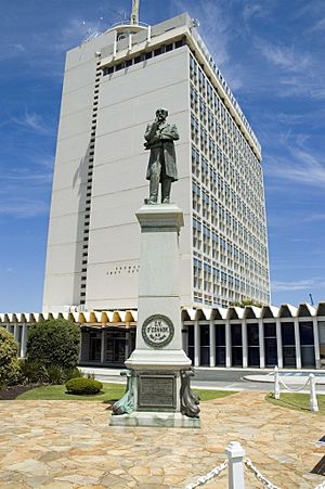 CY OConnor Statue Fremantle