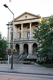 Elyria-ohio-old-county-building