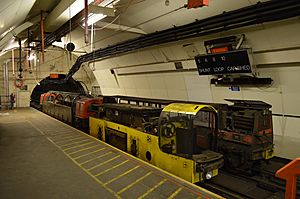 Mail Rail trains (13267574833).jpg