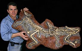 Paul Sereno with Sinornithomimus