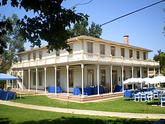 Stagecoach Inn.jpg