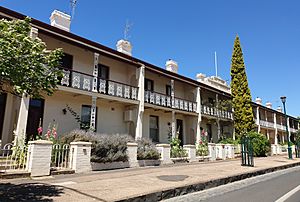 Bowen-Terrace-Orange-NSW.jpg