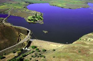 Burnt River dam.jpg