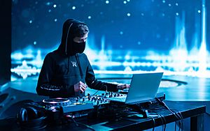 Dj-alan-walker-4782