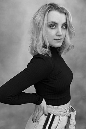 Evanna Lynch Headshot 2018.jpg