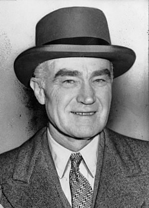 Henry Luce 1954.jpg