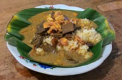 Nasi Gandul 2.jpg