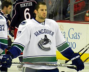 Ryan Kesler 2011-12-13