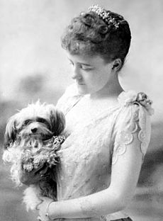 Edith Wharton as a young woman, ca. 1889 (cropped)