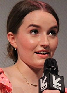 Kaitlyn Dever in 2019 (cropped)