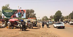 Niger, Niamey, Boulevard Mali Béro (2)(Rue IB-56)