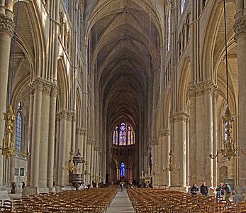 PA00078776-Cathédrale Notre-Dame de Reims 1