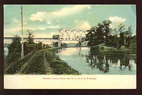 PostcardWindsorLocksCanalRRBridge1909.jpg