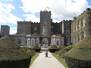 PowderhamCastle078