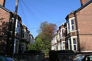 Typical Lenton Scene - geograph.org.uk - 592087.jpg