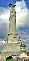 Andrew-johnson-grave-01.jpg