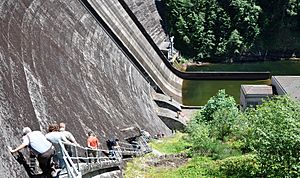 Bull run dam descent.jpg