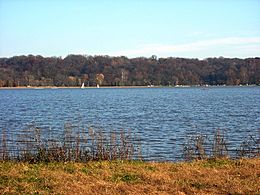 Creve Coeur Lake in the park