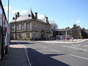 Dashwood Square, Newton Stewart - geograph.org.uk - 767509