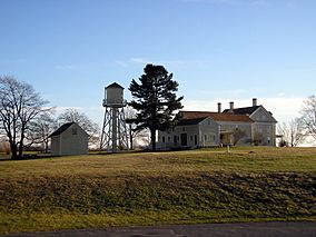 Laudholm mainbuilding.JPG