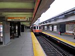 Outbound train at Wellington station, January 2013.jpg