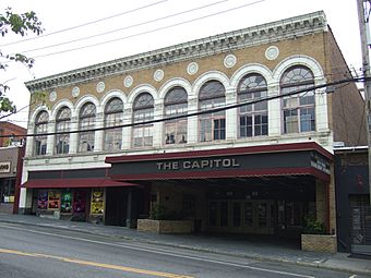 TheCapitolTheatrePortChesterNY1.jpg