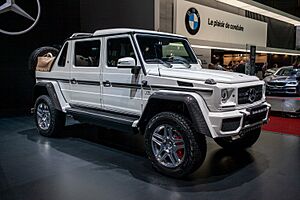 Mercedes-Maybach-G-650-Landaulet-1