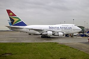 ZS-SPC Boeing 747-SP South African Airways (14912965198)