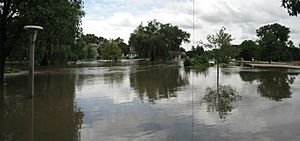 DeKalb Il Kishwaukee River FloodP1