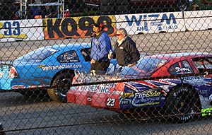 DickTrickleWalkingLaCrosseSpeedway2009