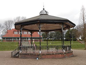 Hanley Park, Stoke-on-Trent (21)