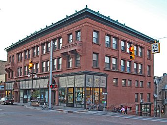 Shelden-Dee Block Houghton MI.jpg