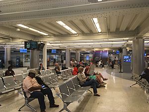 Wilmington Station DE concourse