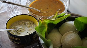 Idli and chutney