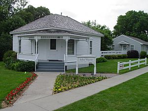 JohnWayneBirthplace