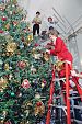 Nancy Reagan tree trimming.jpg