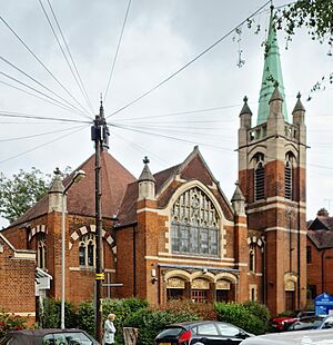 Chingford United Reformed Church.jpg