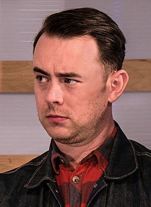 Colin Hanks in 2015.jpg