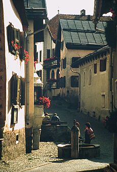 Guarda Treff am Brunnen