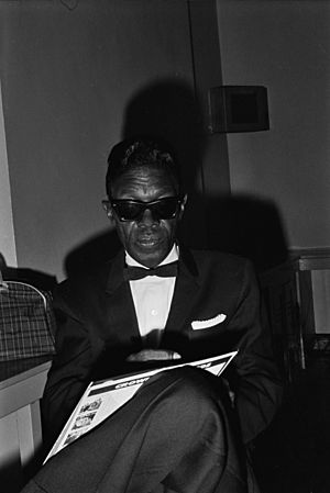 Lightnin' Hopkins.jpg