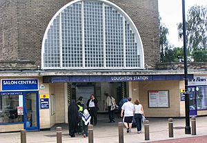 Loughton station