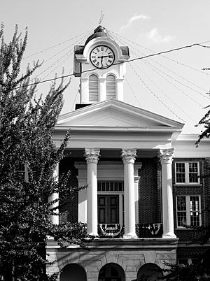 The Marshall County courthouse in Holly Springs