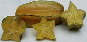 Carambola cut