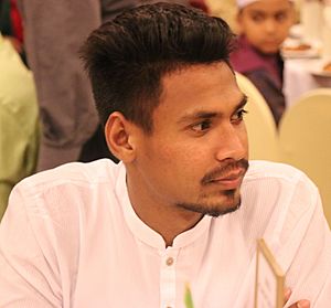 Mustafizur Rahman (4) (cropped).jpg