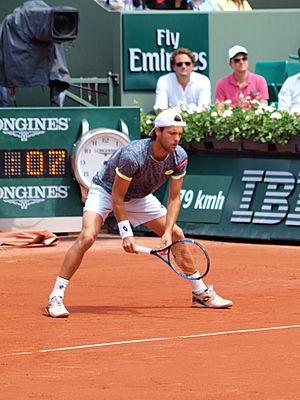 Paris-FR-75-open de tennis-31-5-17-Roland Garros-Joao Sousa-03